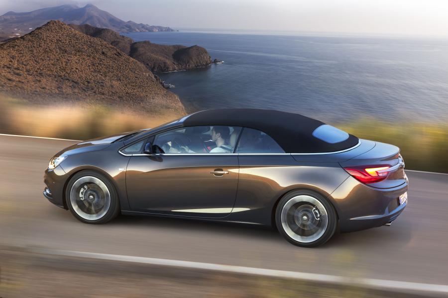  Opel Cascada 2012 года  (фото 80 из 83)